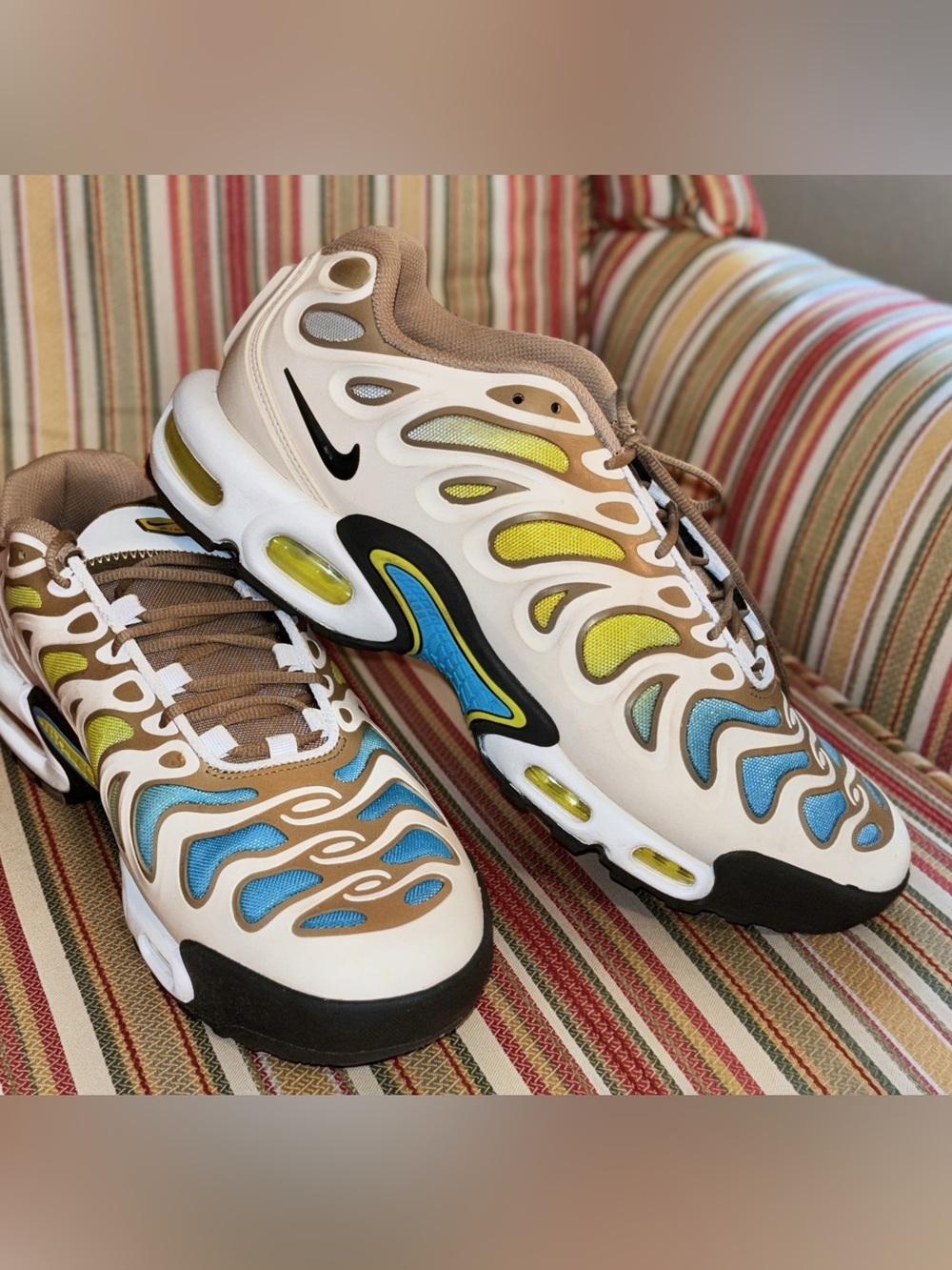 Nike Air Max Plus “Gradient Tan/Blue/Yellow” – Size 13 (FD4290‑008)